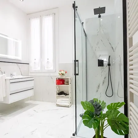 Homeholidaysanremo - Palace Διαμέρισμα *