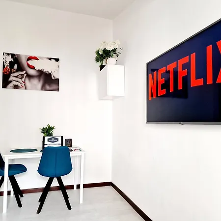 Homeholidaysanremo - Palace Σαν Ρέμο