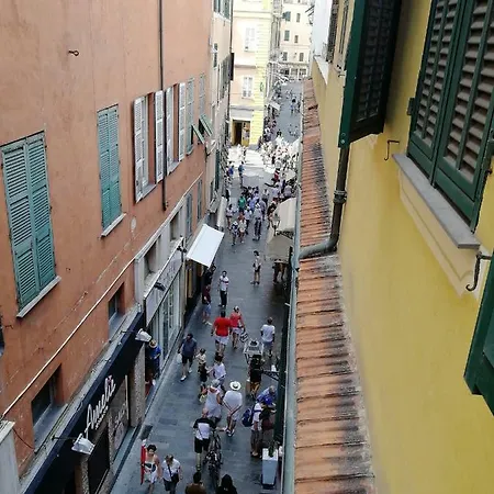 Homeholidaysanremo - Palace アパート
