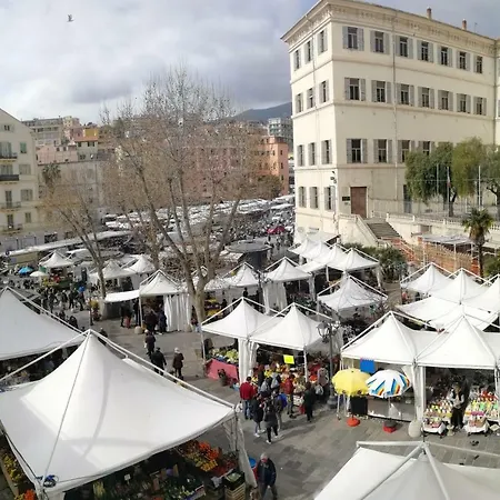 Homeholidaysanremo - Palace